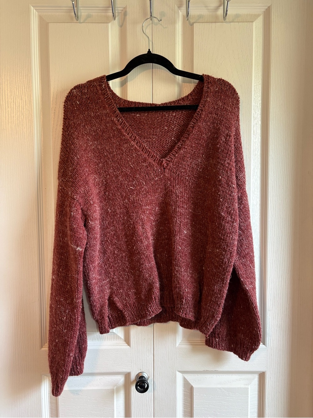 Cozy V-Neck Women's Sweater in Rust